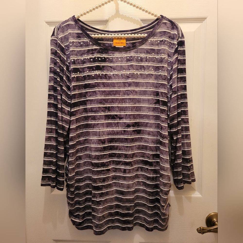 Stylish Ruby Rd. Top - image 1